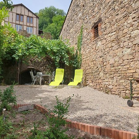 Maison atypique à Cordes-Sur-Ciel 2 chambres Quarto foto
