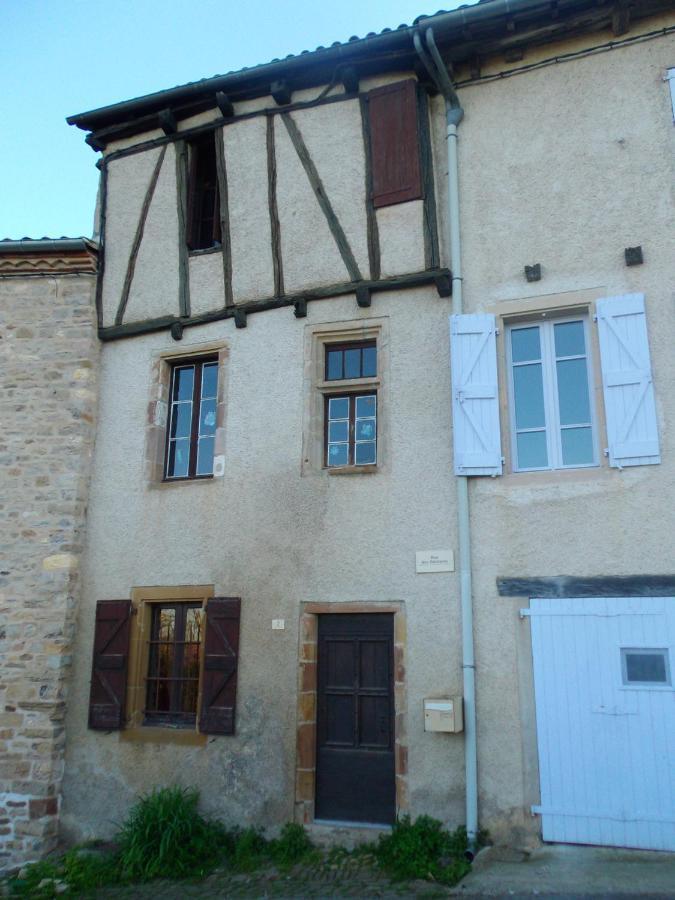 Maison atypique à Cordes-Sur-Ciel 2 chambres Exterior foto